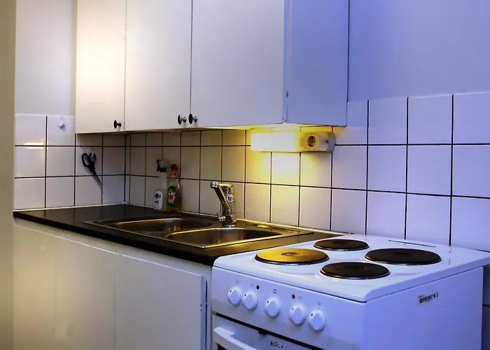 Kalustettu Kolmio Alfred * コッコラ