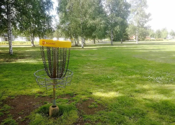 Kalustettu Kolmio Alfred